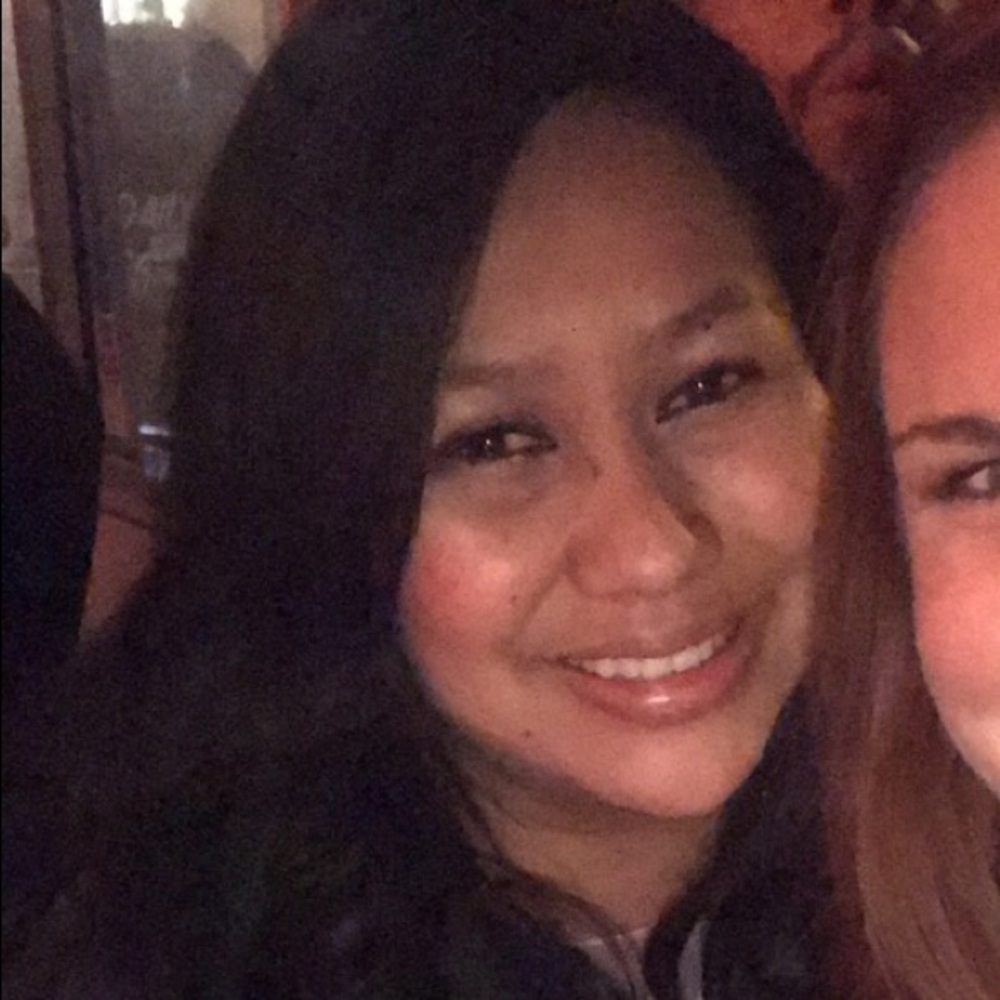 Meet your Posher, Elaine
